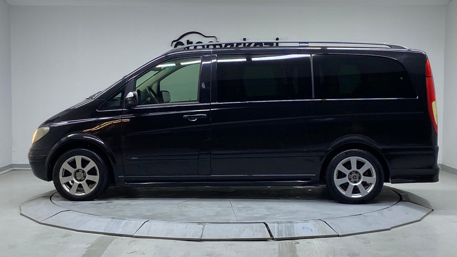 MERCEDES VIANO 22
